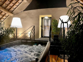 Le Studio des Prés Verts Suite Design avec Jacuzzi Privatif